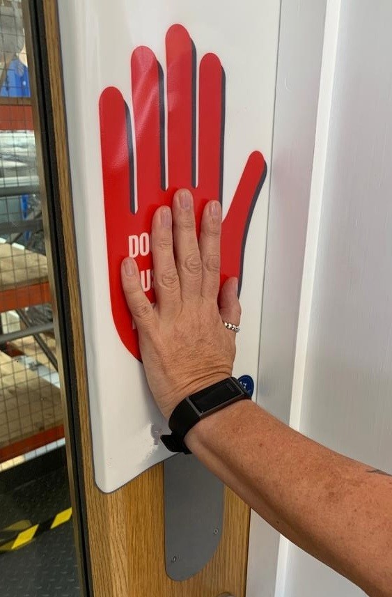 Antibakterielle Tür-PUSH-Pads