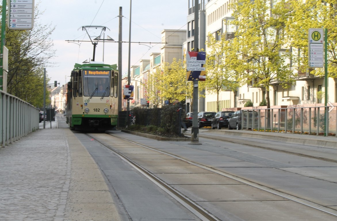 große Betonplatten