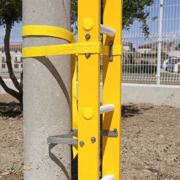 Climbing Ladder for Masts