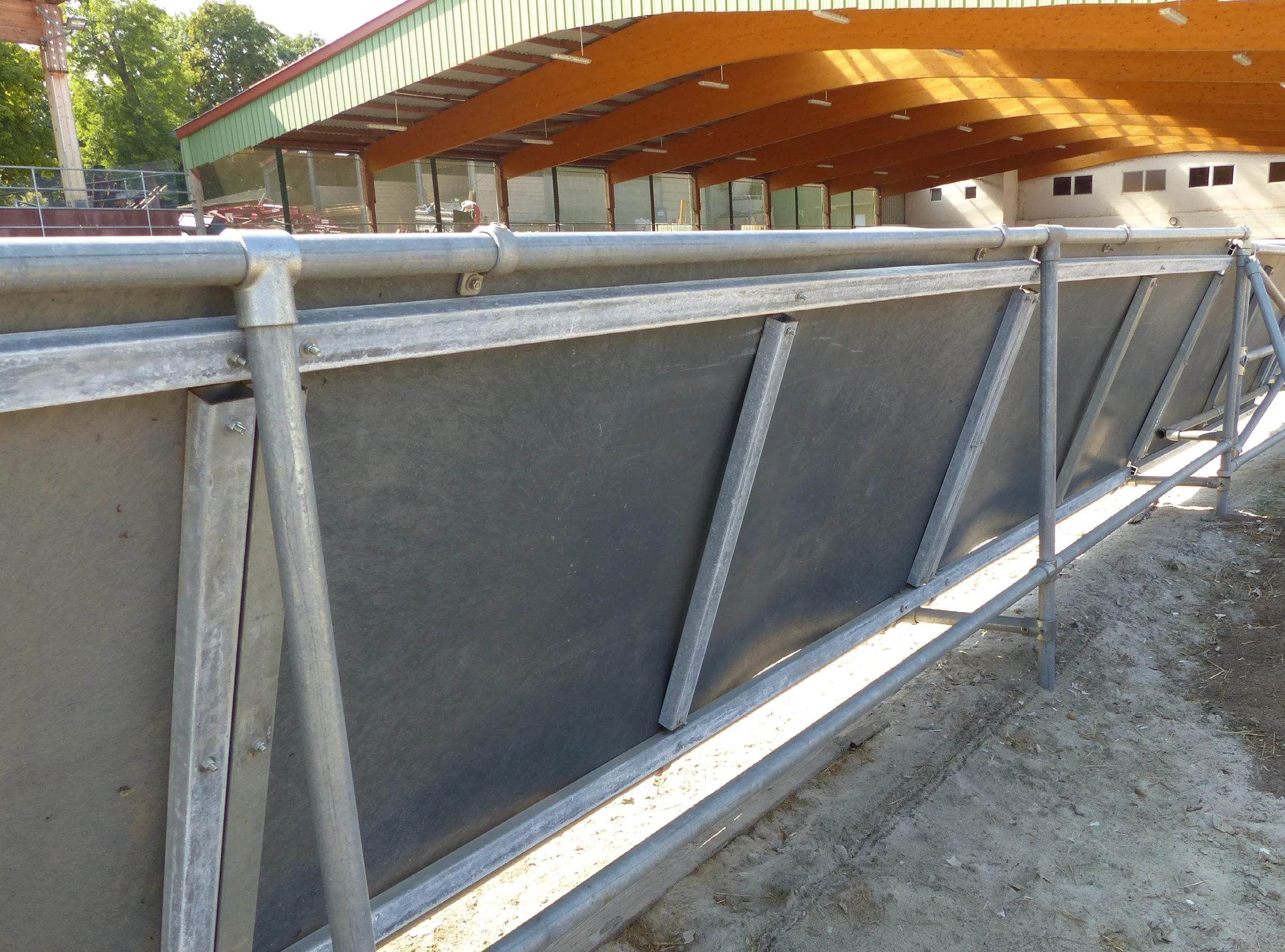 Kunststoffplatte aus Recycling-Kunststoff
