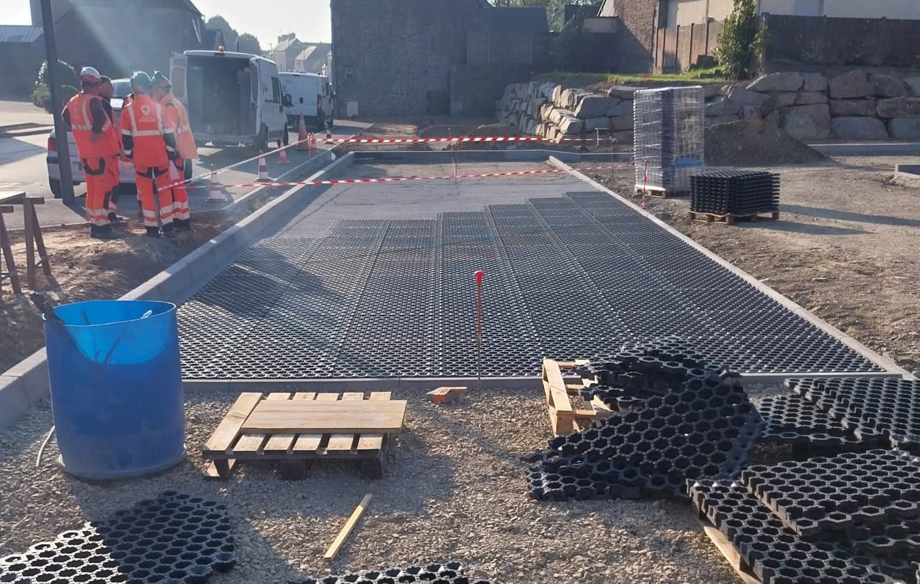Plastgræsmarksten