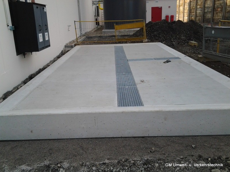 Large Containment Tray (Concrete)