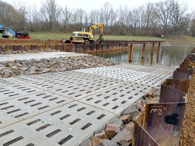 große Betonplatten