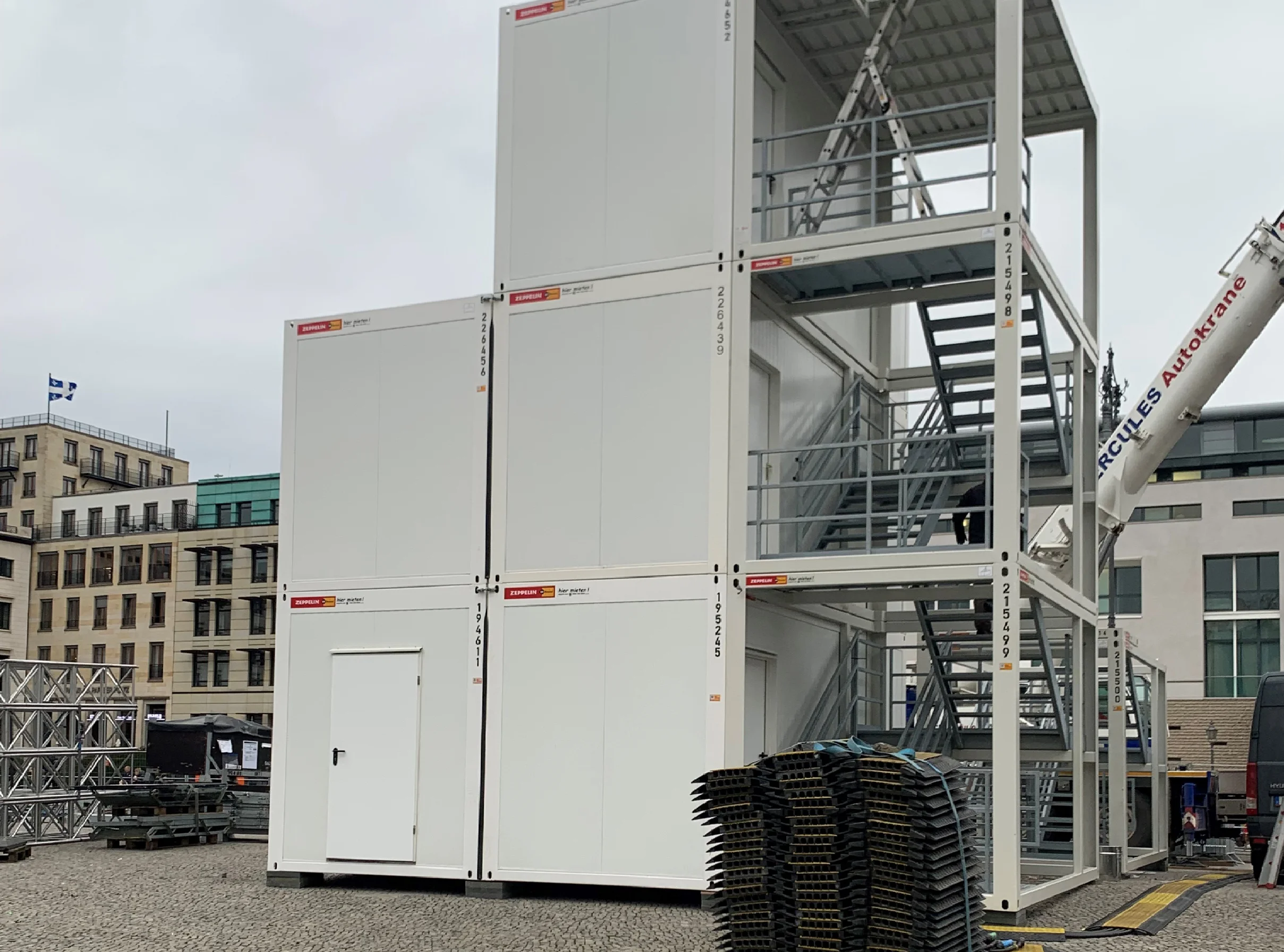 Unterlegplatte / Containerplatte aus Recycling-Kunststoff