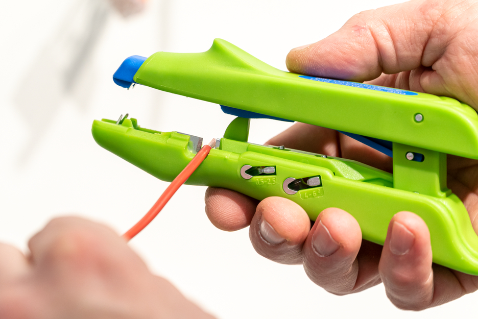 WEICON Duo-Crimp No.300 Green Line