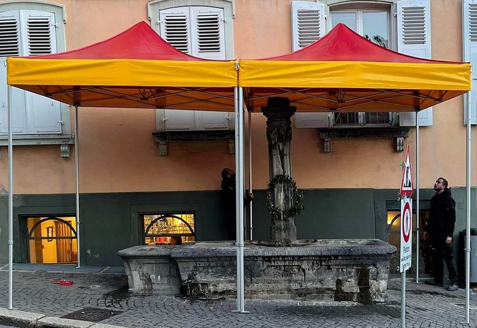 Faltpavillons