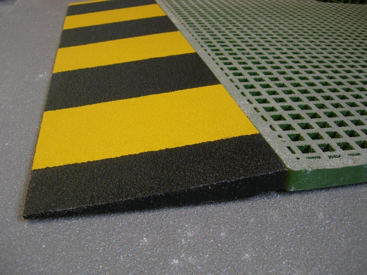 Gitter Reifenreinigung