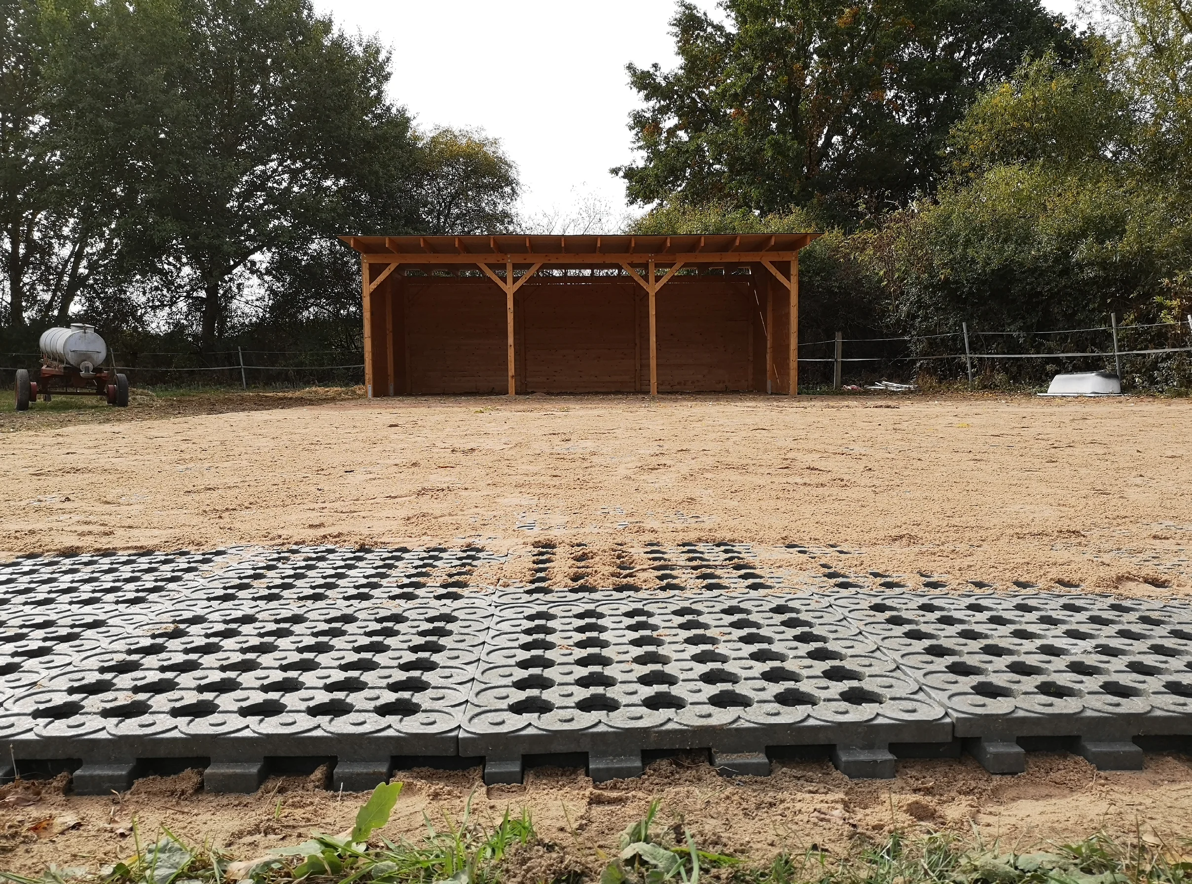 Paddockplatte mit Hohlkammersystem 50 × 50 cm