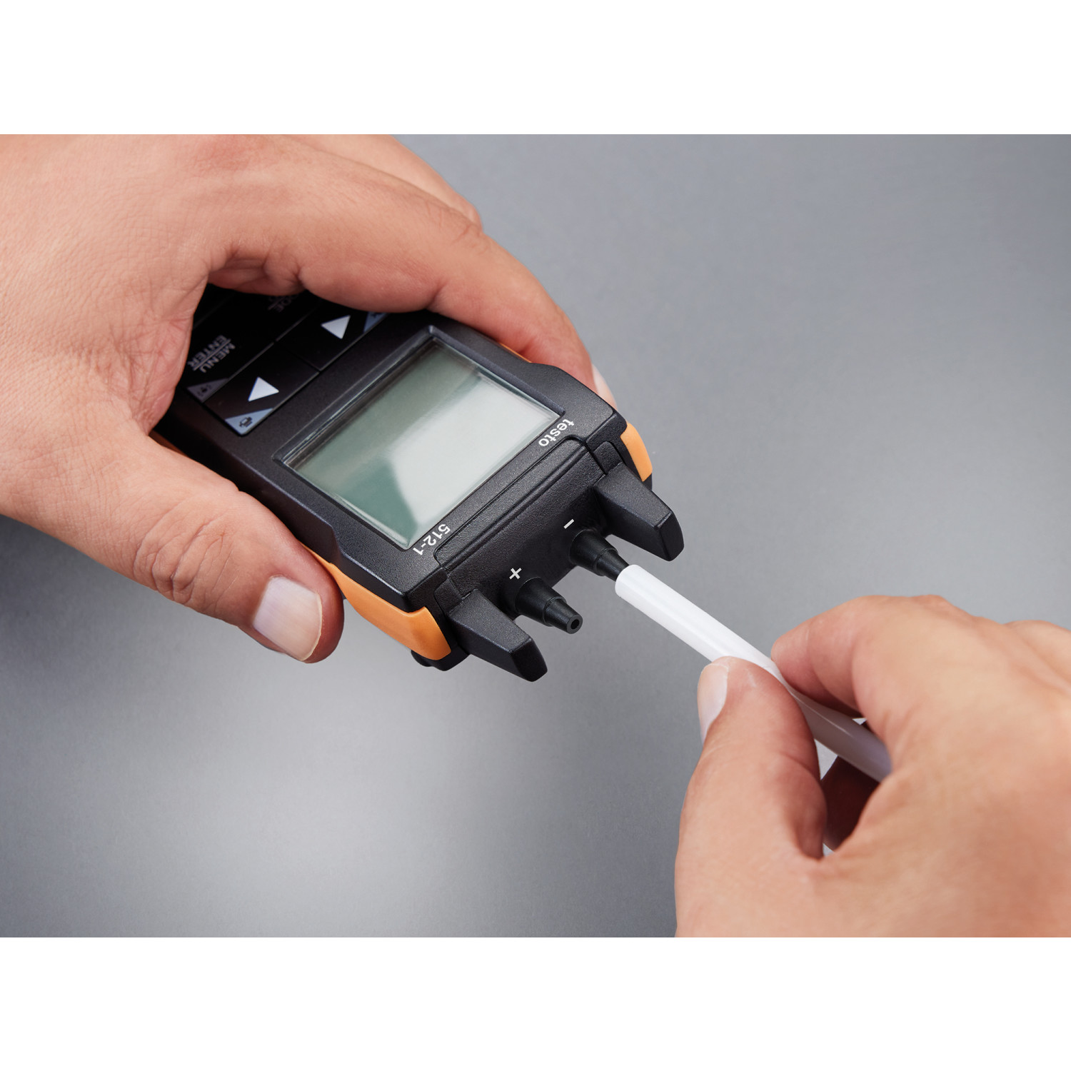 Digitales Differenzdruckmessgerät testo 512-1 mit App-Anbindung