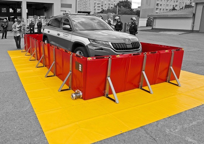Abklingbecken E-Autos