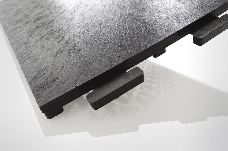 Industrie-Bodenplatten (feucht/nass)